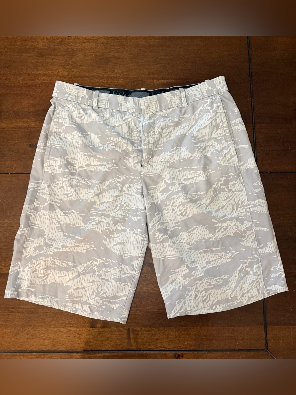 Nike Golf Light Gray and White Camo Flat-Front Shorts
